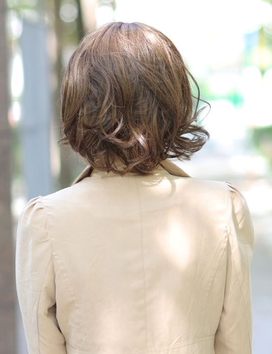 "重めの内巻きボブ☆やわらかく、かわいらしい印象になるスーパーボブ☆ ウィッグネット付き♪W-425 "