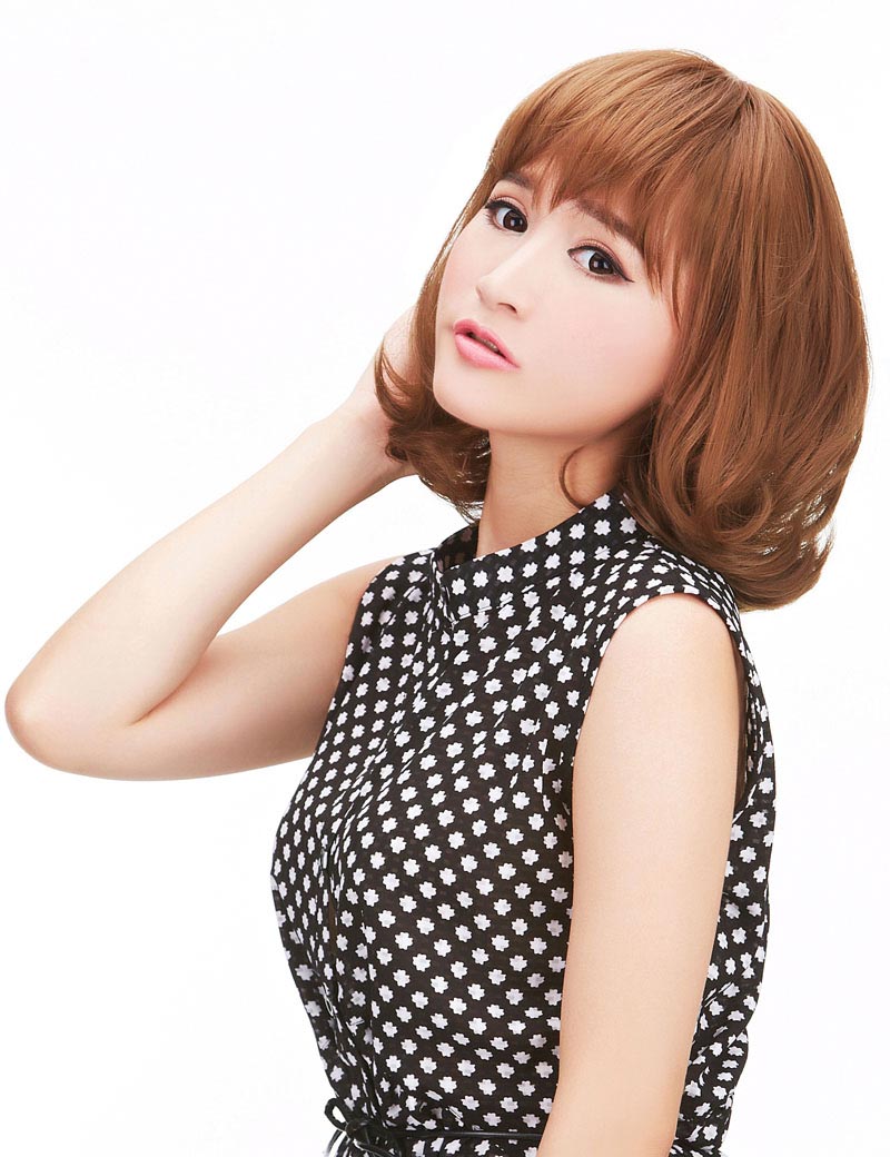 外ハネカールがとってもキュートなスタイル♪ 耐熱素材なのでアレンジ自由自在 ウィッグネット付き♪ W-600