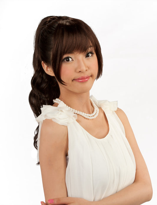 前髪ウィッグ!横髪ありのショートスタイル。少しだけ長めの横髪がついているので小顔に見えちゃいます。WS-5003