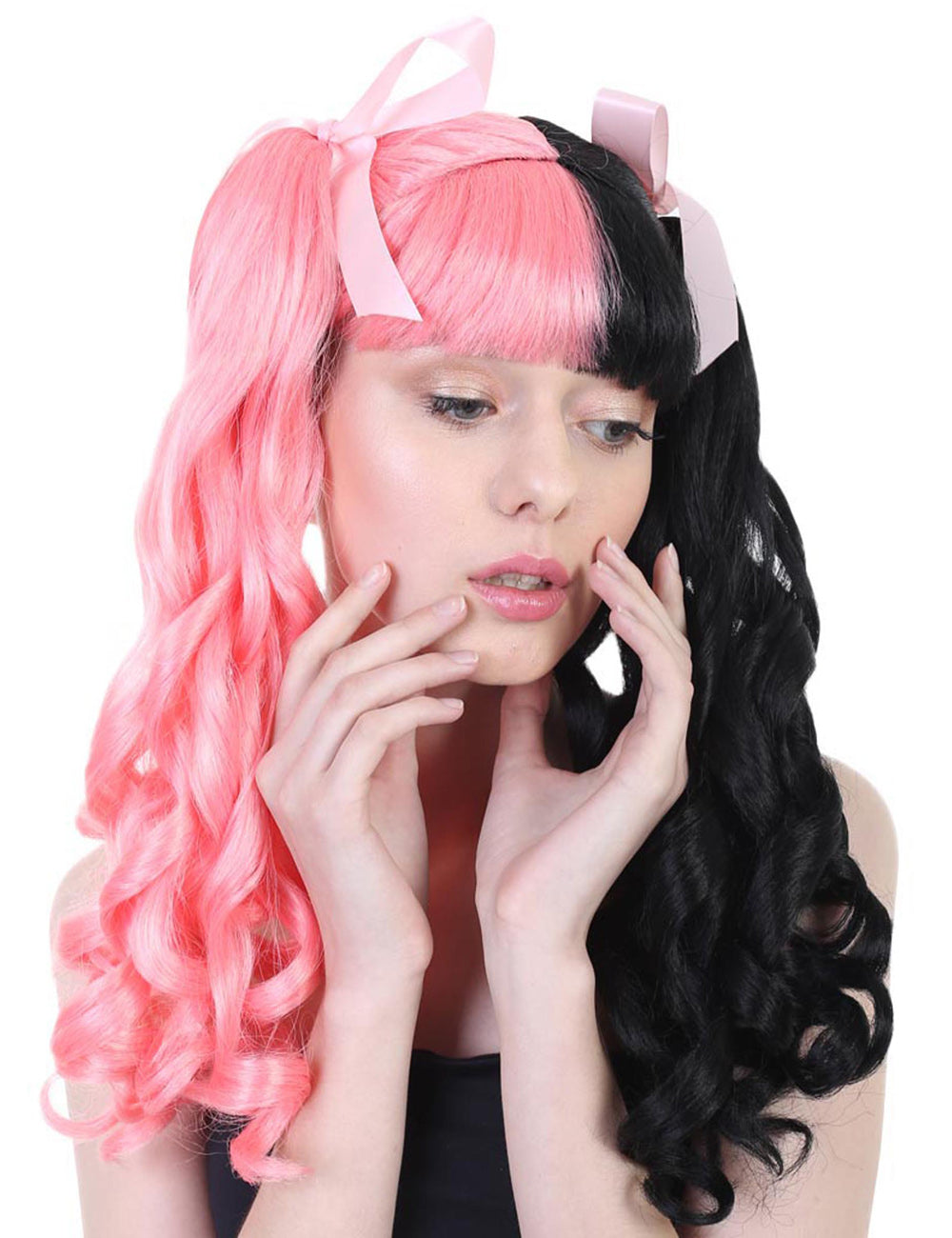 Wigs2you ハロウィンパーティープレミアムレディース H-1470 美しいルックを手に入れよう!独占!コスプレウィッグ メラニー ピンクリボンスタイル