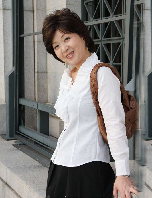 人毛と耐熱ファイバーのミックス | 服を選ばないシンプルデザイン | ウィッグネット付き HHB-027