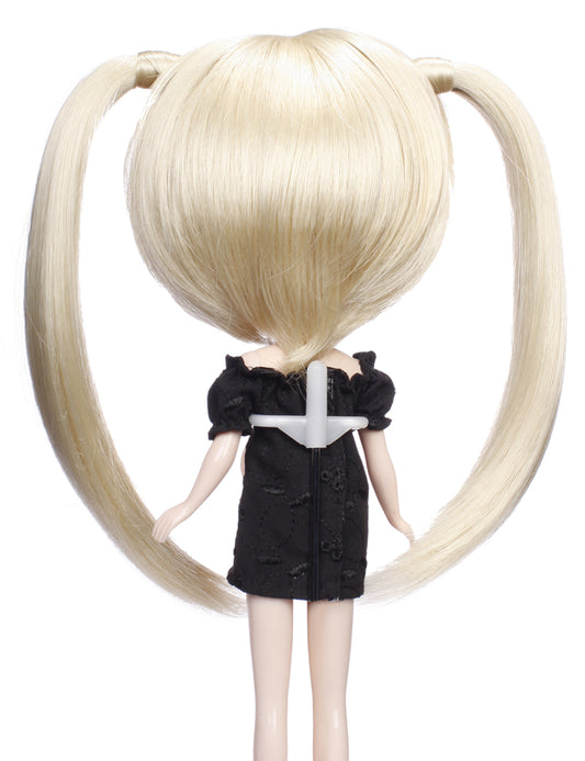2つの細いポニーテールを持つ可愛らしいベイビースタイルのロング人形のウィッグ B-115、サイドは清純な印象を与えます
