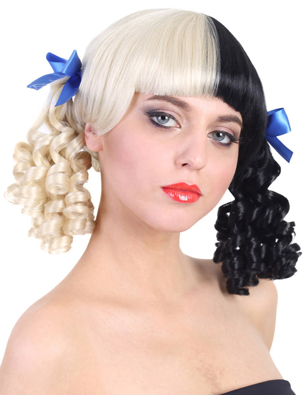 Wigs2you ハロウィンパーティープレミアムレディース H-1467 美しいルックを手に入れよう!独占!コスプレウィッグ メラニー 青リボンスタイル