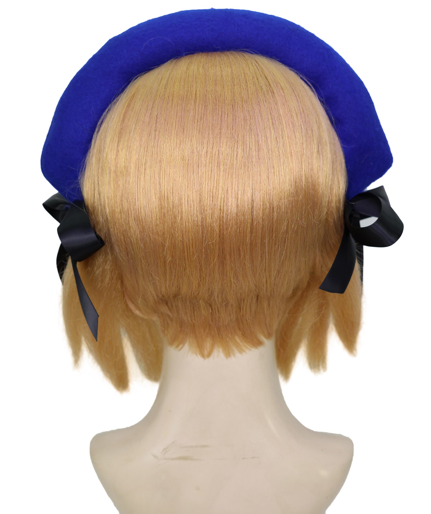 冒険家 H-6425 ウィッグは、冒険的なファンタジーキャラクターにインスパイアされたコスプレに最適です。大胆でダイナミックなスタイルで、コスチュームにエネルギーと興奮をもたらし、あなたを目立たせるのに最適です。