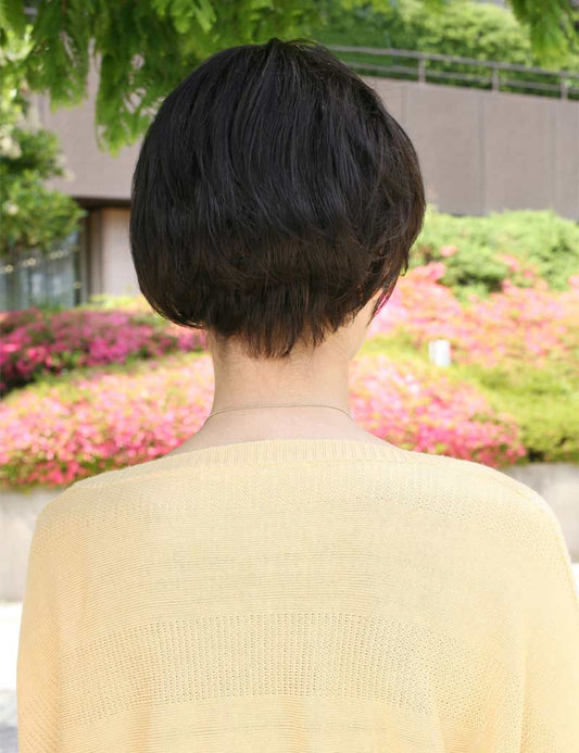 Age 30-40 若者の短い HHB-046 ナチュラルエッセンス ヒューマンヘアブレンド 4x4 クロージャー ベビーヘア付き
