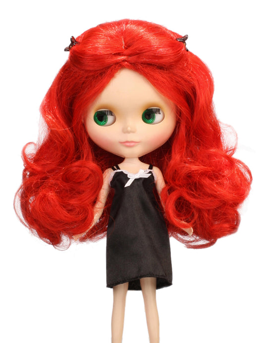BDドールウィッグ 大きいウェーブスタイル 少しだけ長い前髪を後ろにくくって清潔的!クリップ付! B-138