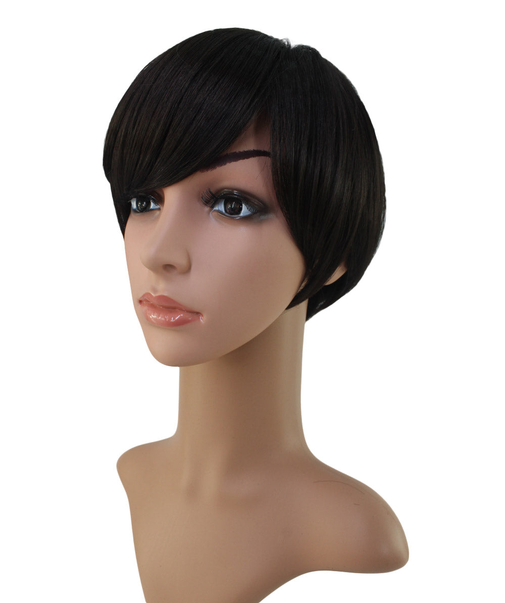 耐熱商品。束間の有る毛流れがおしゃれ、カジュアルになり過ぎない女っぽいショートスタイルです。 ウィッグネット付きW-1009