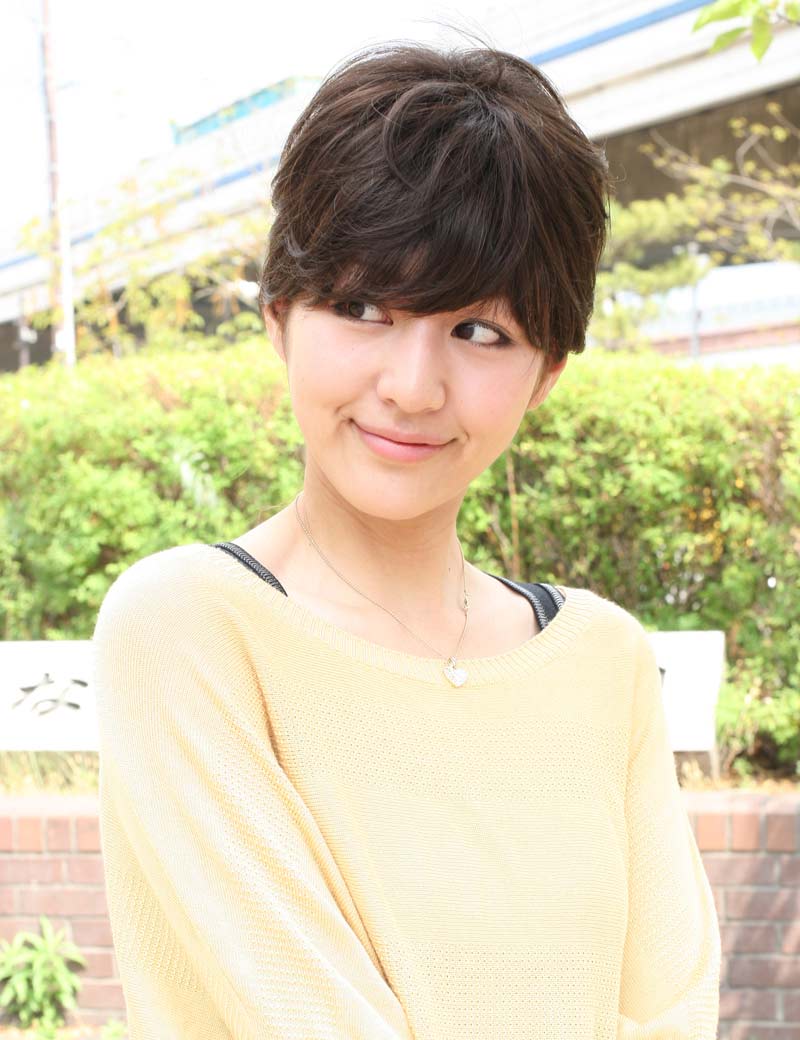 人毛と耐熱ファイバーのミックス☆顔周り・襟足スッキリのショートスタイル！ ウィッグネット付きHHB-038 