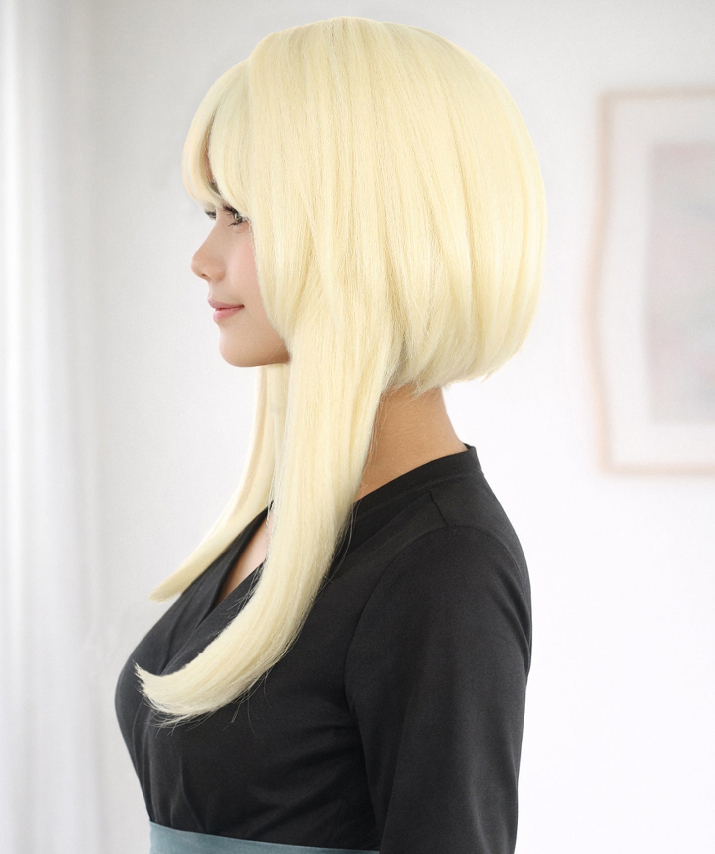 Wigs2you C-127 前髪付きブロンドコスプレウィッグ - コスチュームイベント用19インチ合成ストレートヘア