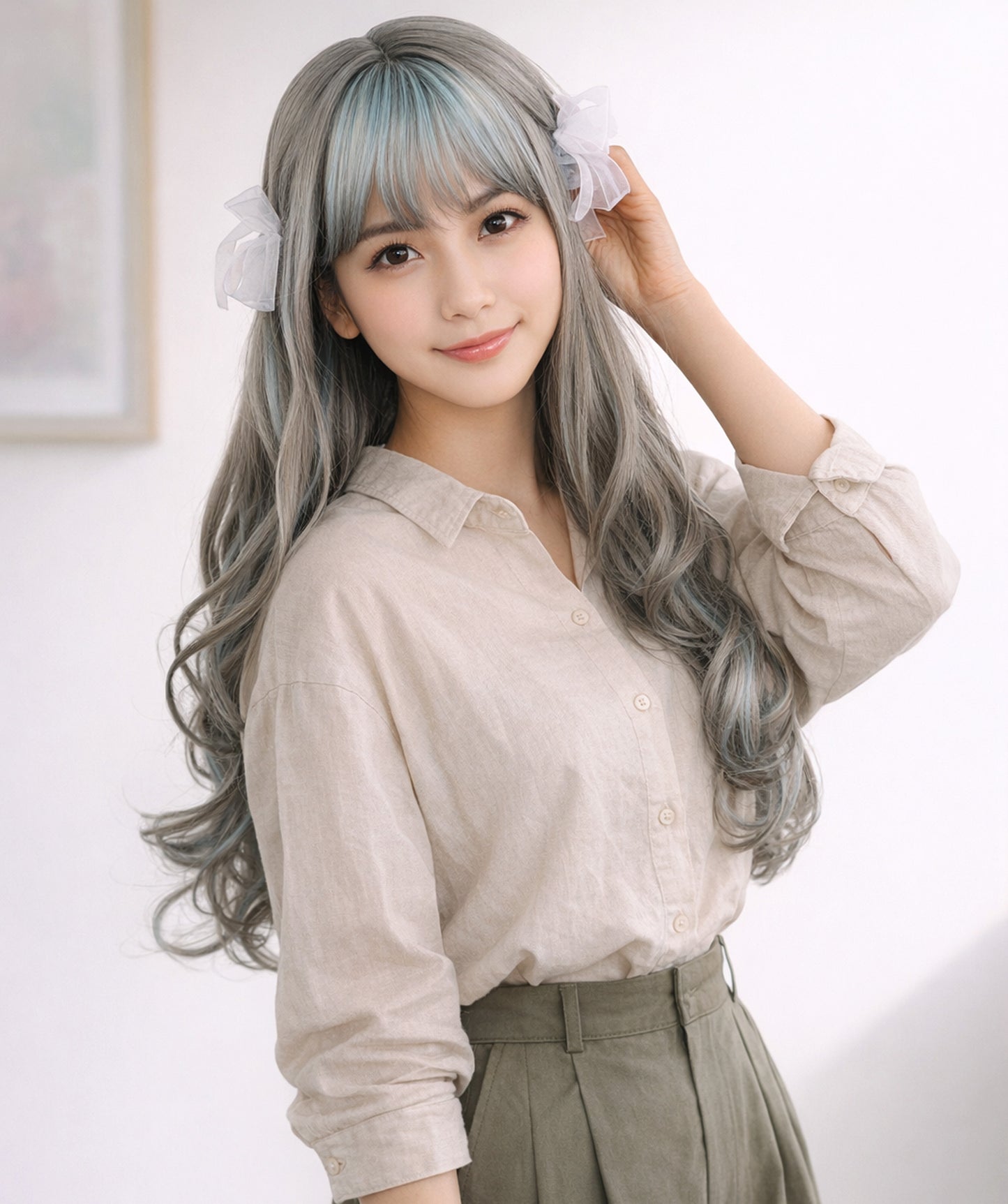 Wigs2you C-129 ロリータコスプレウィッグ – 26インチ グレー＆ブルーハイライト – 耐熱ロングヘアウィッグ
