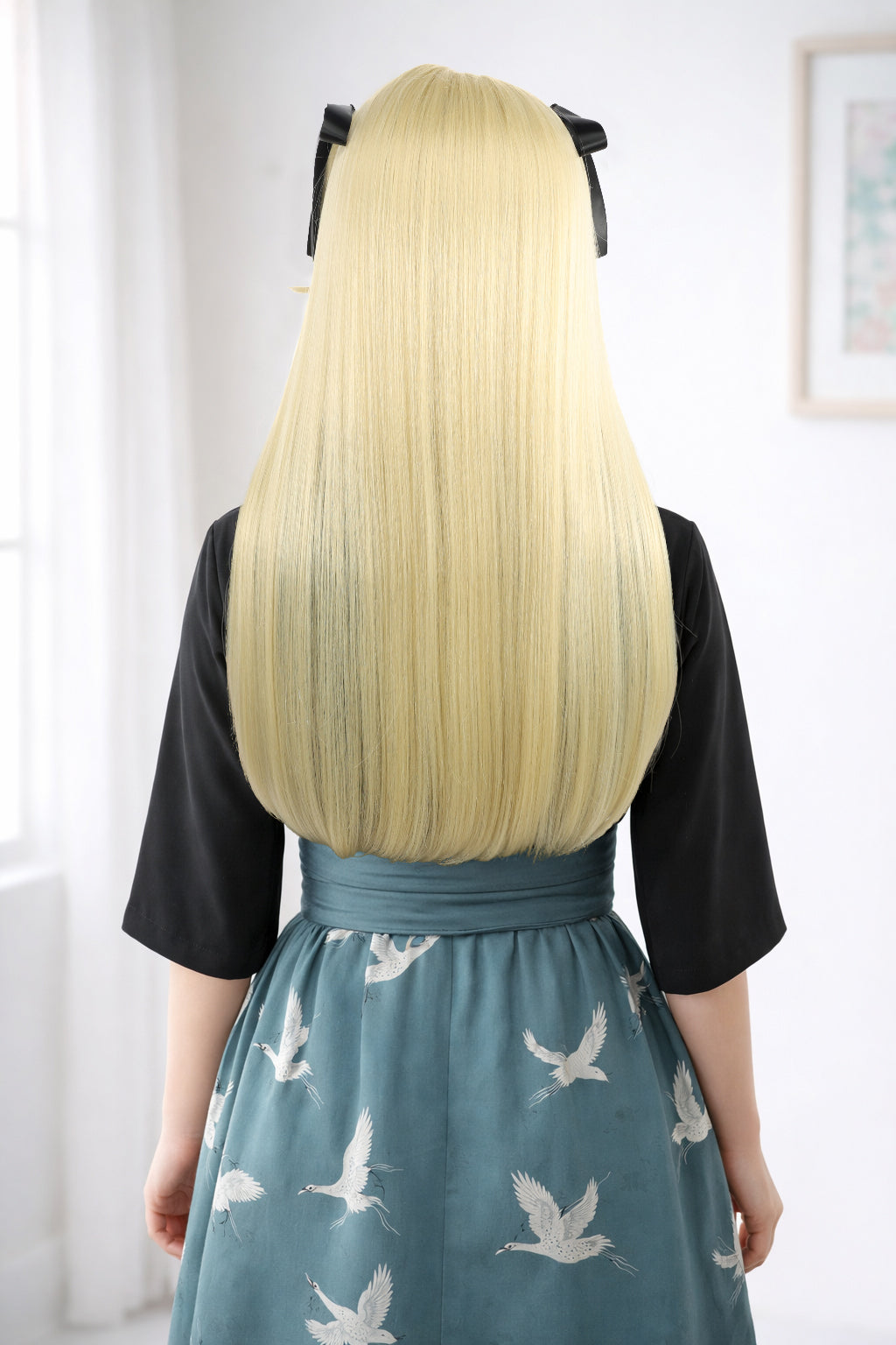 Wigs2you C-130 ロングブロンドコスプレウィッグ - 24インチ耐熱ストレート人工毛、女性用標準キャップ付き