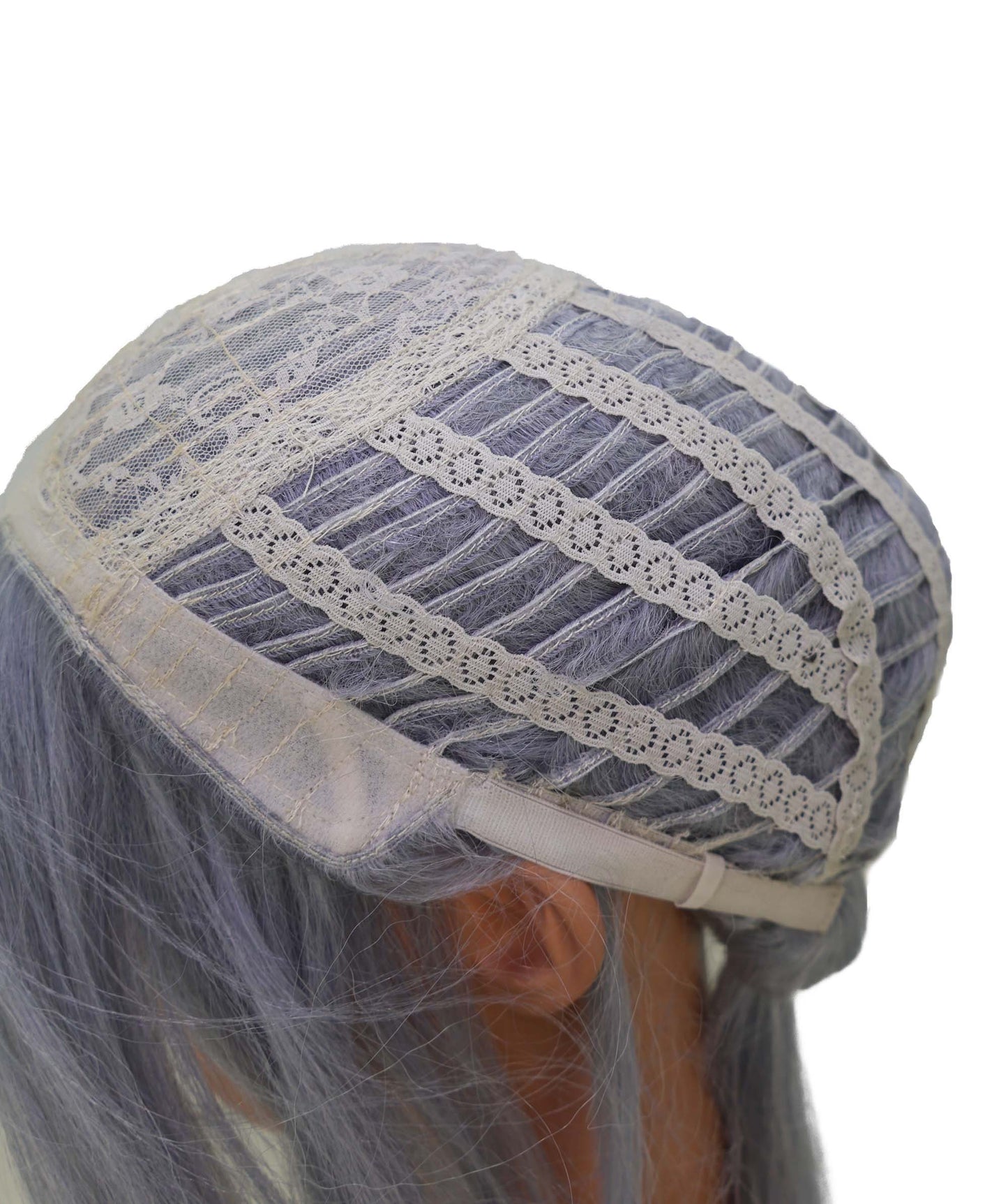 Wigs2you C-212 コスプレウィッグ シルバーグレー レイヤードミディアム 25インチ 耐熱ファイバー 女性用 イベント