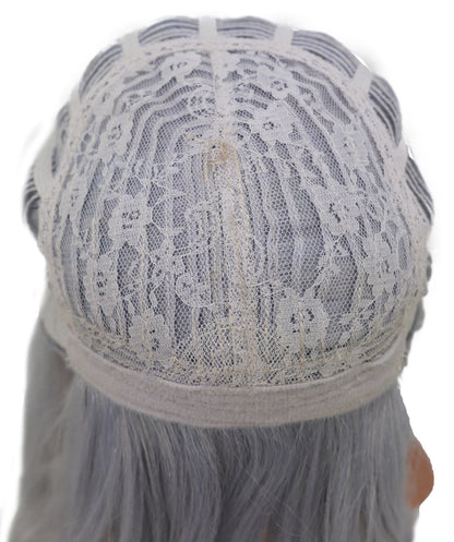 Wigs2you C-234 女性用コスプレウィッグ（シルバーグレー、98cm）― サイドに流した前髪付きロングストレート・アニメ衣装用ウィッグ
