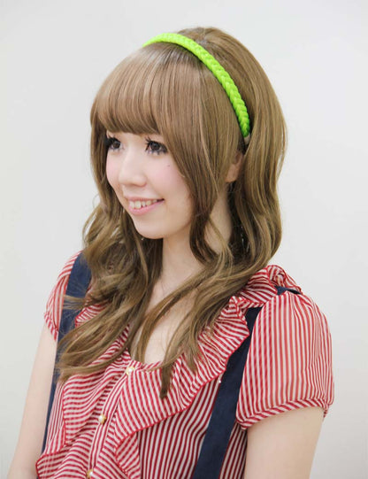 女性 W-8230 のおしゃれなネオンホットピンク 太い立体的な三つ編みヘッドバンド ヘアアクセサリー 合成繊維