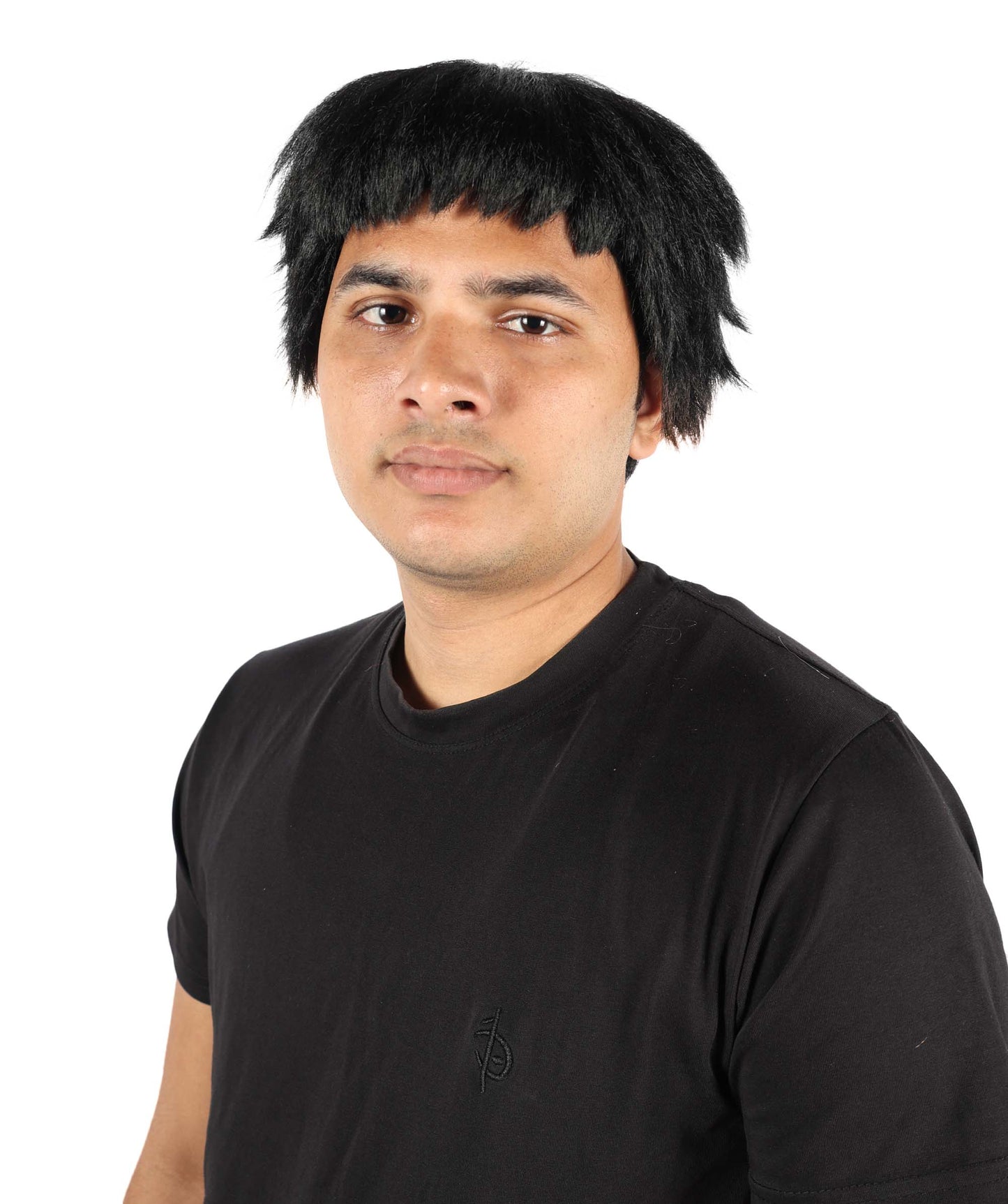Wigs2you H-7068 大人用ショートブラックレイヤードフルウィッグ（前髪付き）合成繊維製 コスプレ、ハロウィン、舞台、ロールプレイ用