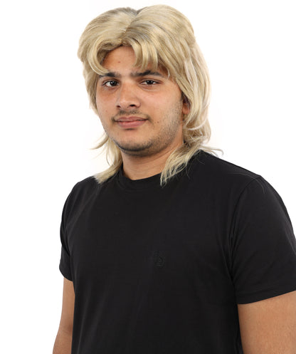 Wigs2you H-7117 大人男性用ブロンド80年代マレットウィッグ - レイヤードスタイルと流れるようなバックが特徴のロッカー風レトロヘアピース | コスプレ、ハロウィン、80年代パーティー、ロールプレイに最適