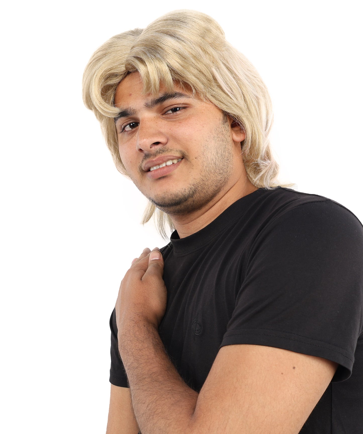 Wigs2you H-7117 大人男性用ブロンド80年代マレットウィッグ - レイヤードスタイルと流れるようなバックが特徴のロッカー風レトロヘアピース | コスプレ、ハロウィン、80年代パーティー、ロールプレイに最適