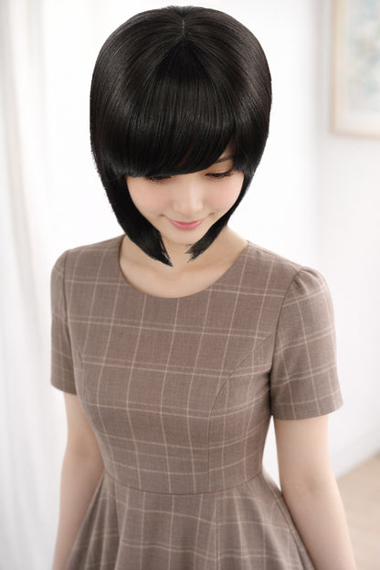 Wigs2you W-1017 定番スタイルは必須アイテム。ナチュラルなシルエットが美しいショートボブスタイル、ウィッグネット付き