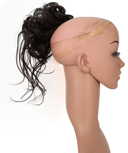 Wigs2you W-8487 ライトブラウンのカーリーヘアクリップオン ファッション バン | 自然なウェーブの毛先が特徴の10インチ合成ウィッグ