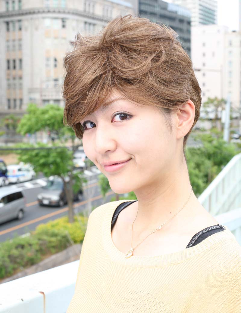 Age 30-40 短い HHB-036 タイムレスエレガンス ナチュラルテクスチャ ヒューマンヘアブレンド
