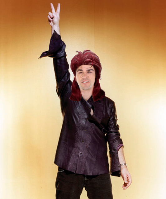 Wigs2you H-7017  大人用 メンズ レトロ 80年代 ロッカー マレット フルウィッグ ブルゴーニュ ワイン 16インチ 合成繊維 ハロウィンやコスプレに