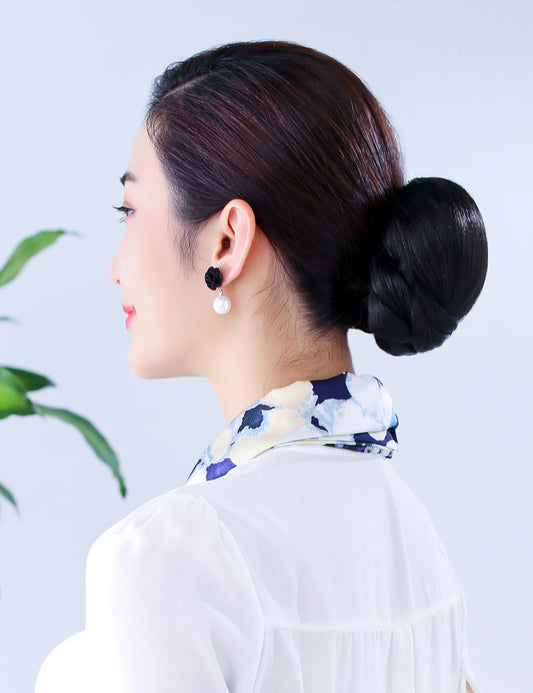 半分だけ編みこみデザインシニヨン和装ウィッグ | 立体感があり若い女性にも大人気 | 着物や浴衣の時に | W-8405