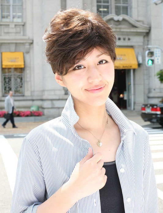 人毛と耐熱ファイバーのミックス, 大きめのカールがついたショートスタイル！ ウィッグネット付きHHB-035