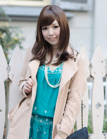自然な内巻きカールがシルエットを綺麗に魅せます. 小顔効果にも見えます！ ウィッグネット付き W-241