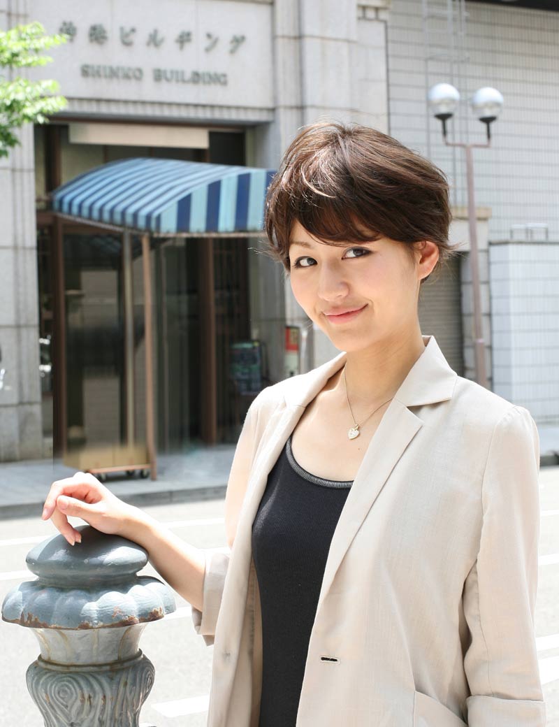 女性用 ショートスタイルリアルラディアンス 人毛 ハンドタイド ウェフト束